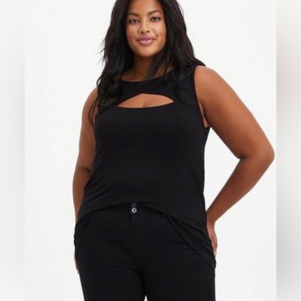 torrid Super Soft Crew Neck Cutout Tank Excellent Condition! Worn twice.